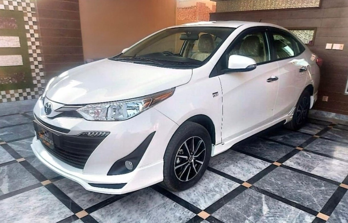 Toyota Yaris Rent a Car Lahore
