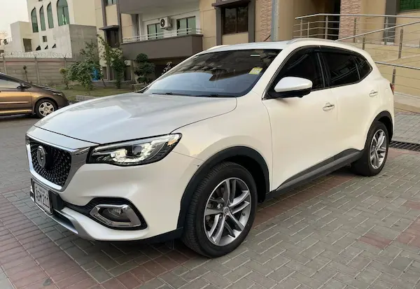 Rent a Car in Lahore MG HS l