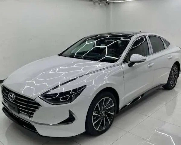 Rent a car in Lahore Hyundai Sonata l