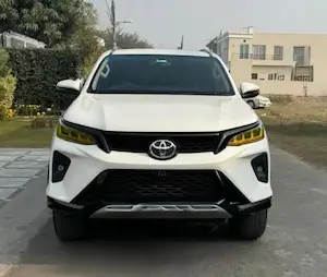 Rent a car in Lahore Toyota Fortuner